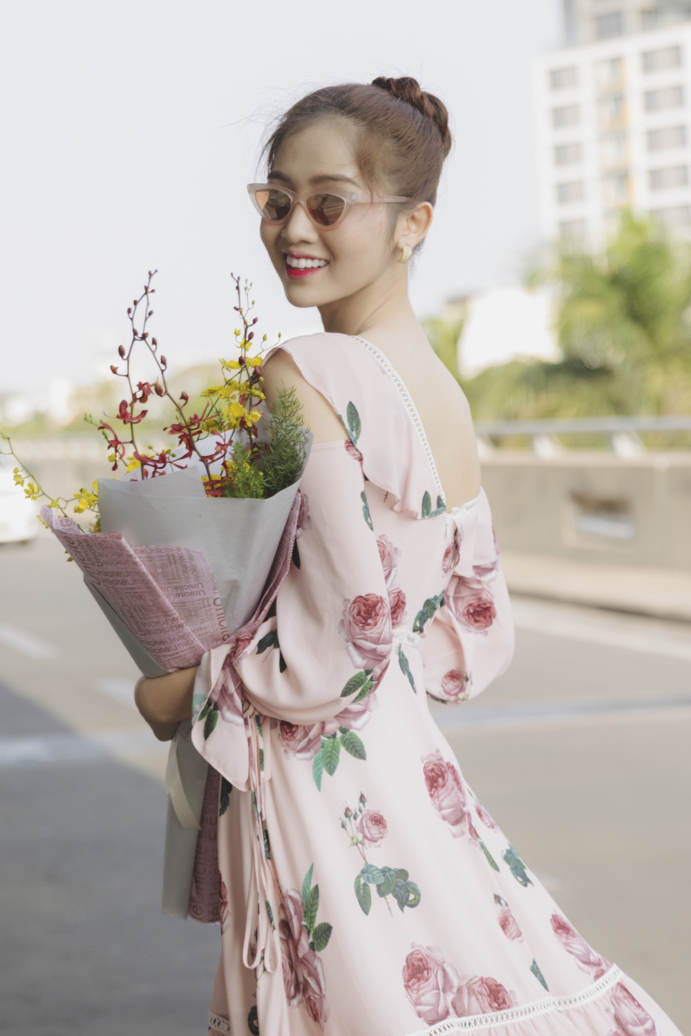 nguoi ke nhiem huong giang sang thai thi miss international queen 2019