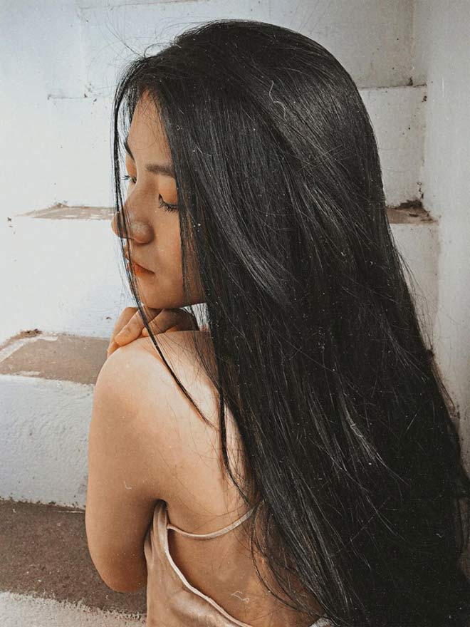 nu sinh lang son chia se ve giay phut duoc tang hoa ong kim jong un