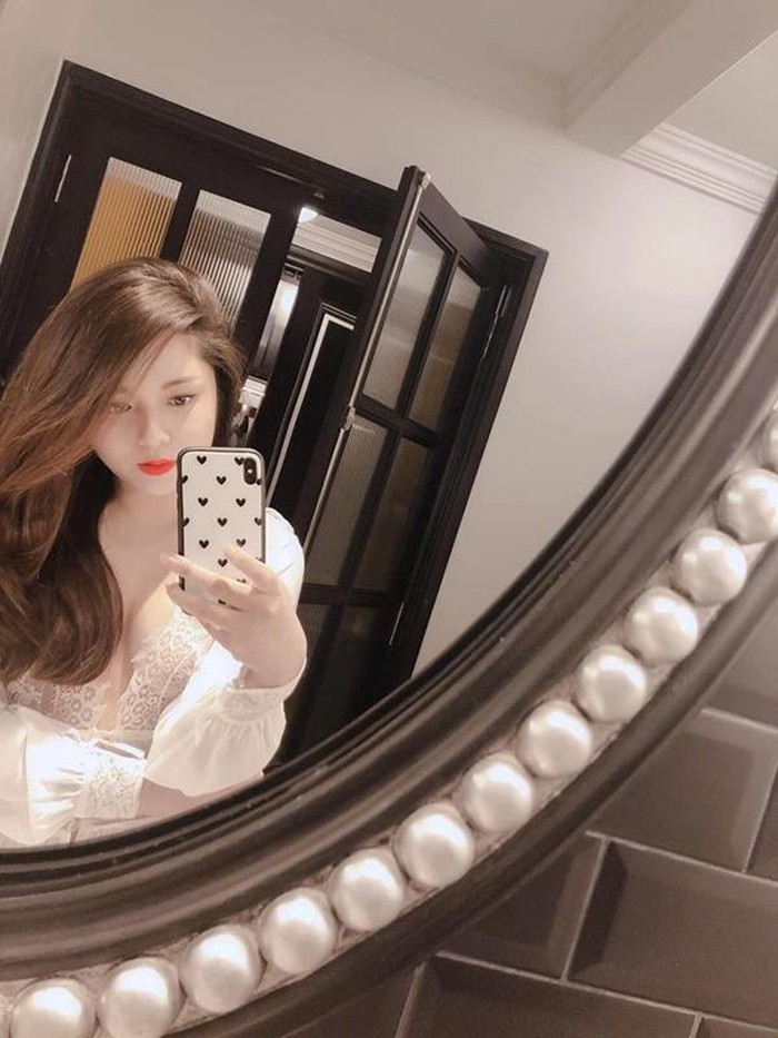 gu an mac nong ray cua btv dan chuong trinh the thao gay soc