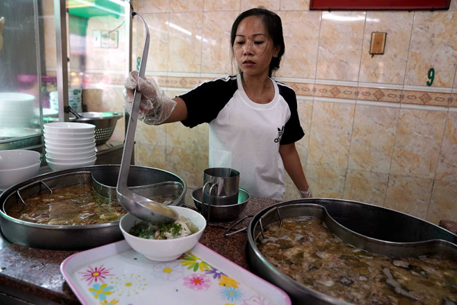 Phở gà Sài Gòn pho ga sai gon