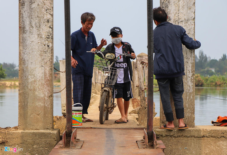 can canh cau tu than noi hang chuc nguoi chet khi di ngang qua o quang nam