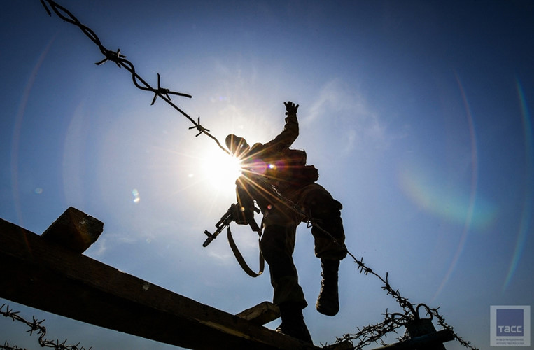 ngac nhien trinh sat nga hoc viet nam vuot tuong bang sao