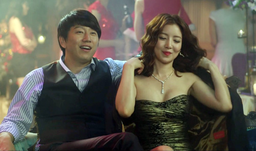 chet lang khi chong len lut thuc dem xem phim nong