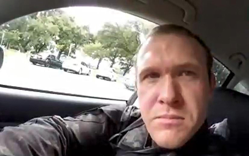 nguoi hung thiet mang khi co giang sung tu ke khung bo new zealand