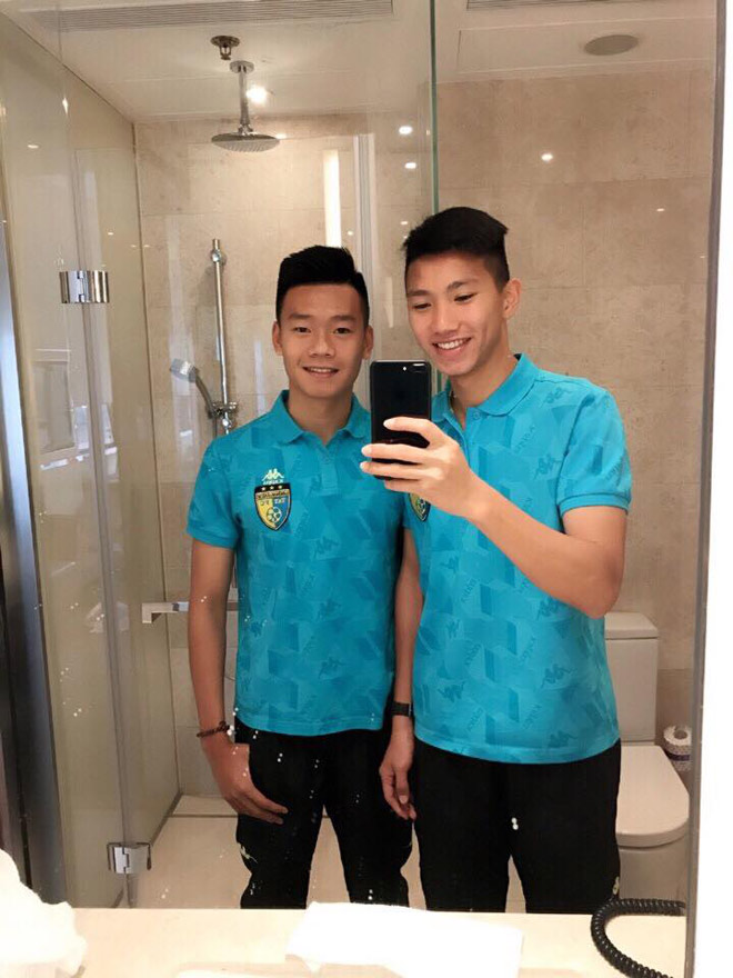 fan girl phat cuong hai chang tan binh sut tung luoi u23 thai lan