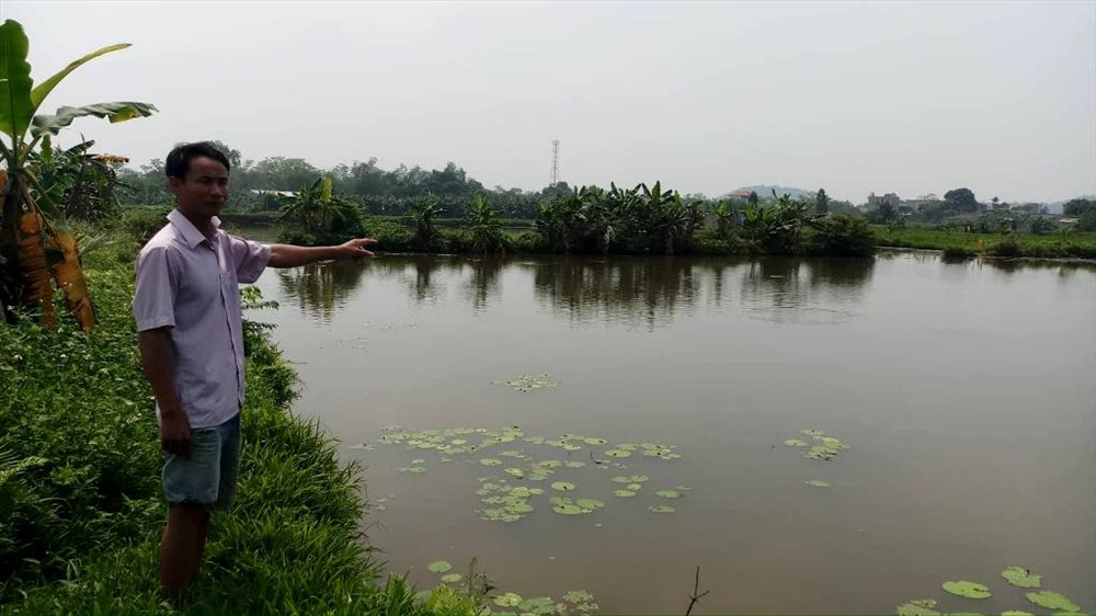 trang trai ca dang thu hoach bong nhien duoc giao lai cho nguoi khac