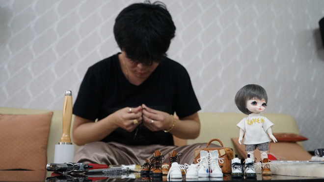 chang trai dong giay cho bup be kiem hang chuc trieu dong moi thang