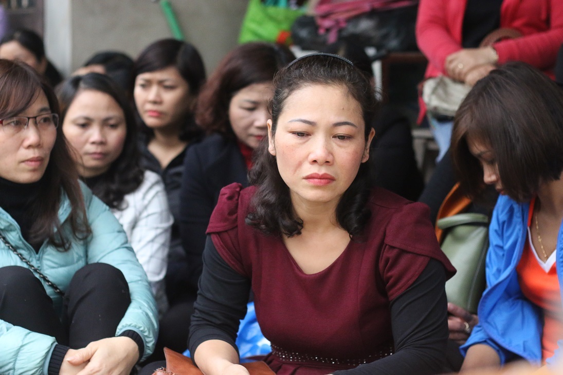 hang tram giao vien o ha noi co nguy co mat viec di thi khong the noi la minh co tuoi roi