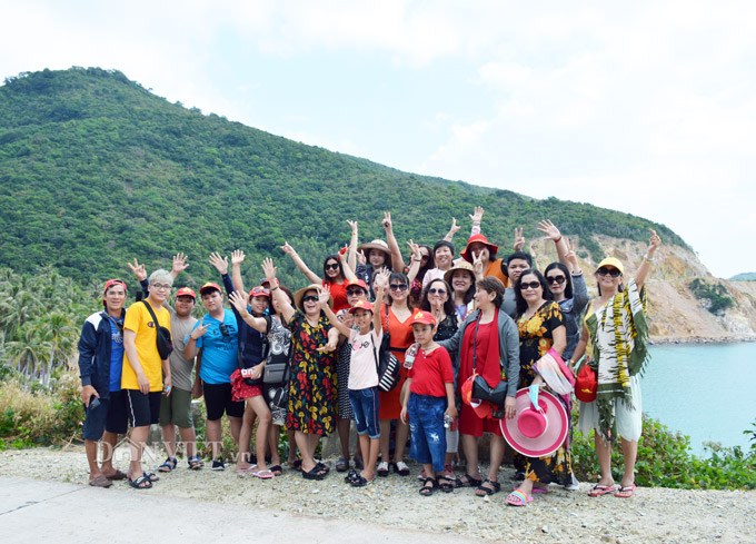 nam du thien duong song ao cua gioi tre