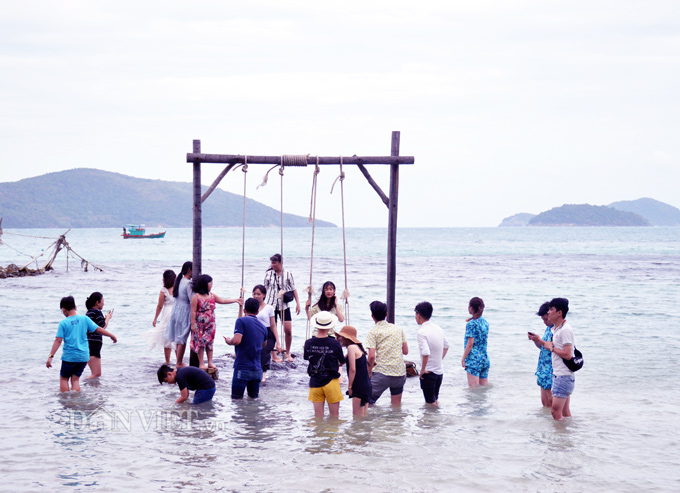 nam du thien duong song ao cua gioi tre