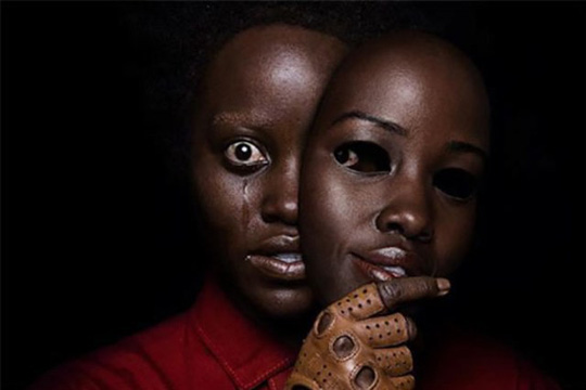 bi chi trich du doi vien ngoc den lupita nyongo xin loi