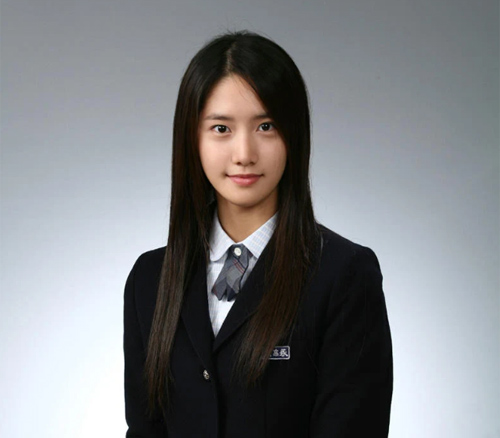 nu sinh trung hoc han quoc bi ky thi vi khong trang diem