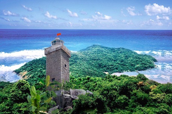 ve ca mau nhat dinh phai cham tay vao cot moc cuc nam cua to quoc