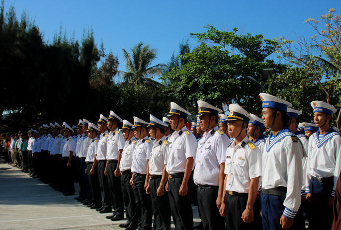 dac biet le chao co o truong sa cua viet kieu tu khap noi tren the gioi