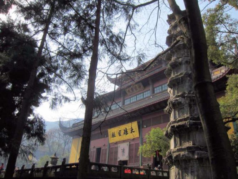 tien canh hang chau va nhung dieu khong the bo lo tai xu thien duong nay