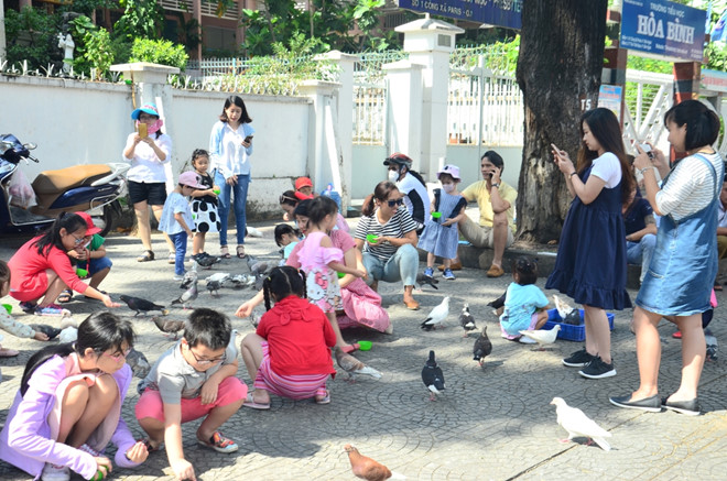 o dau chen lan dip le nhung tphcm lai la thien duong