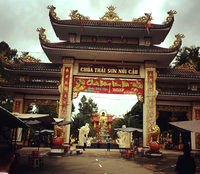 lac loi truoc nhung khong gian song ao day me hoac o tay ninh