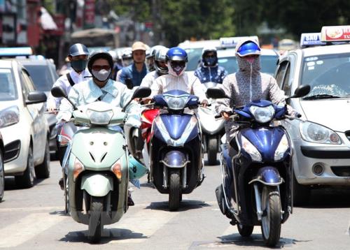 du bao thoi tiet ngay 205 ha noi nang nong 36 do canh bao chieu toi mua dong