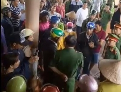 truong cong an huyen bi hat chat thai lon noi gi