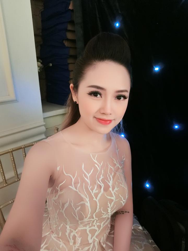 tuoi 32 nu mc vtv vua chia tay nguoi tinh dong gioi van dep bong mat