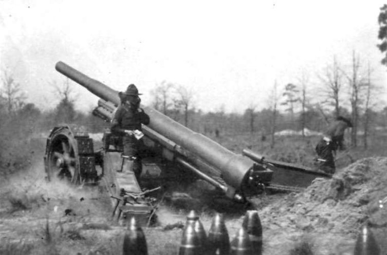 kham pha khau phao huy diet boong ke khung khiep trong cttg 2