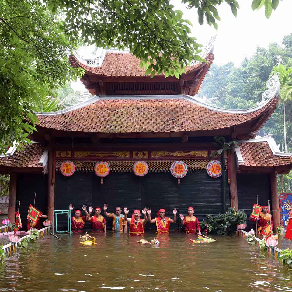 cuoi thang het tien di choi dau o ha noi chi voi 100000d