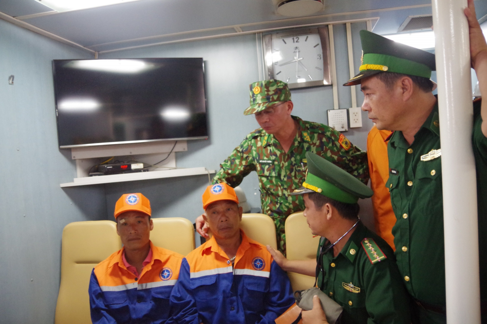 chim tau o hai phong nhung nan nhan dau tien duoc dua vao bo