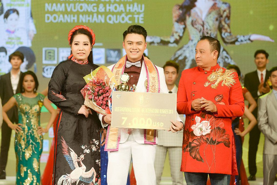 sau quotnu hoangquot quotnam vuongquot cung tu chuc pho ban phat trien thuong hieu chong hang gia