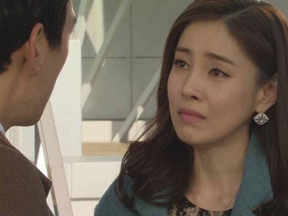 bi mat kinh khung khien ban gai co bau nhung lan lua khong chiu ket hon