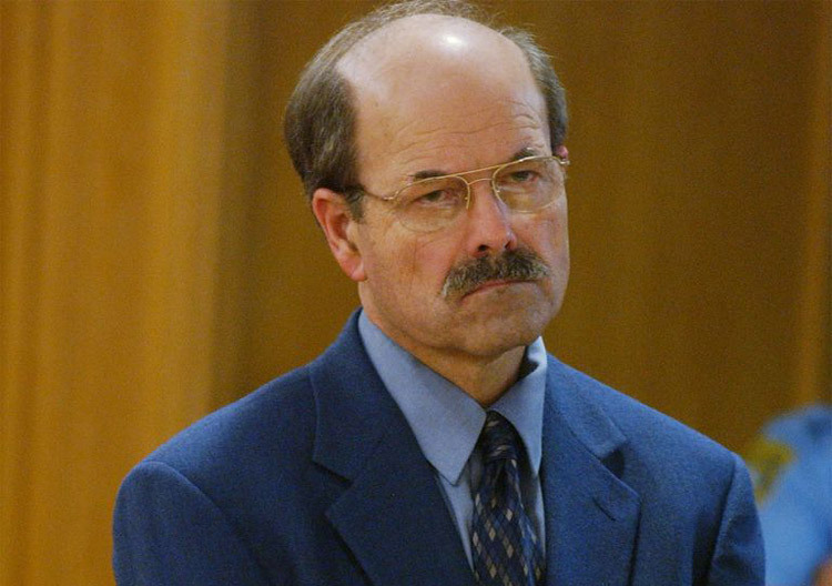 Vì sao tù nhân ở Mỹ bị tuyên mức án dài hàng trăm năm vi sao tu nhan o my bi tuyen muc an dai hang tram nam