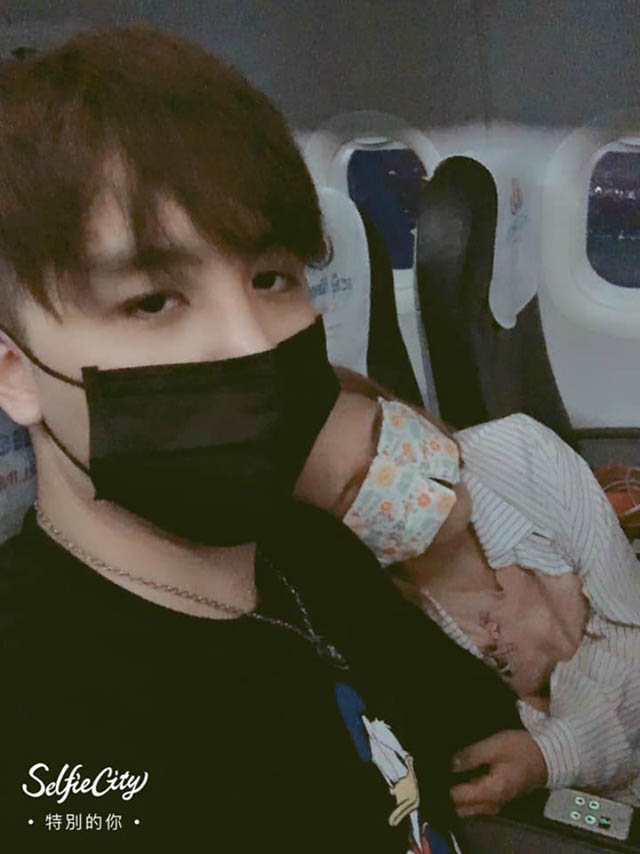 gai tre vo duoc nguoi yeu dien trai nho cai nam tay dinh menh tren may bay