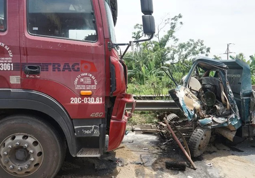 giam toc do oto tren tuyen duong xay ra ba vu tai nan khien 7 nguoi chet