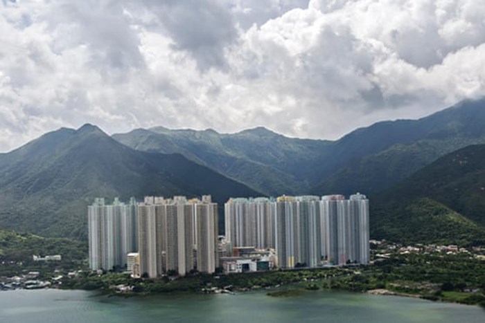 hong kong ky vong xay dao nhan tao de hoa giai khung hoang nha o