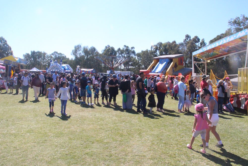 du khach viet chung kien dieu bat ngo o austrailia