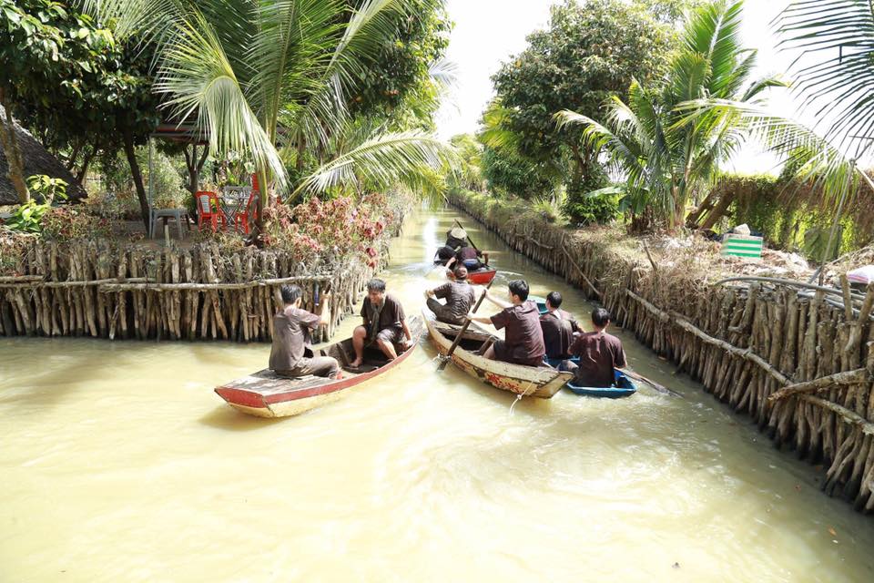 ngo ngang mien tay song nuoc thu nho giua long vung tau