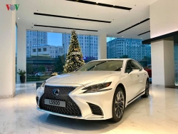 hang loat sieu xe chuc ty ve tay dai gia viet