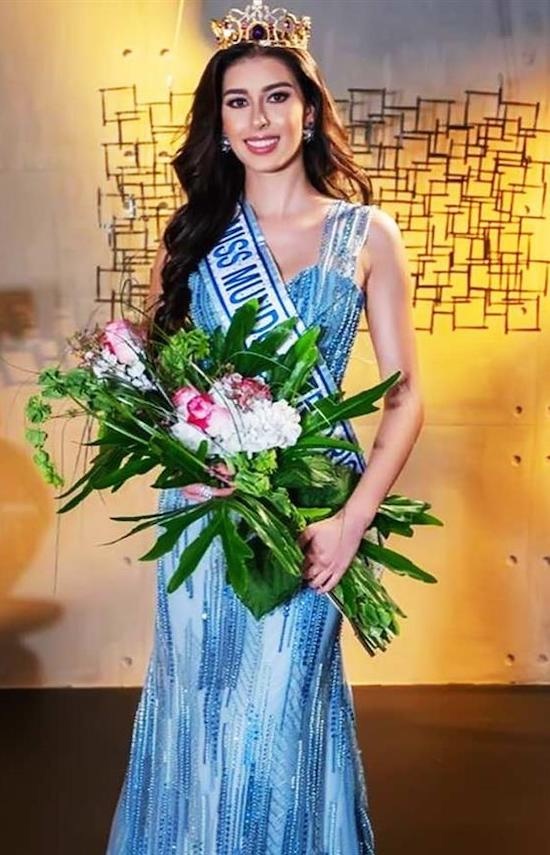 sinh vien 22 tuoi dang quang miss world puerto rico