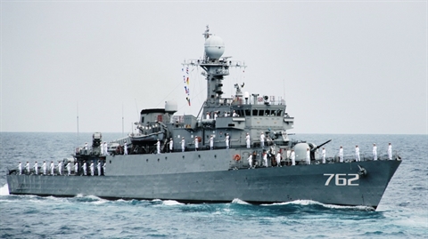 han quoc tu sua tau pohang lam qua tang