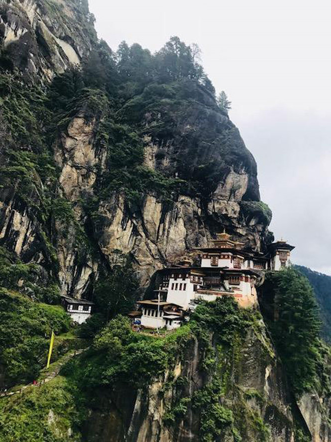 song cham noi thien duong bhutan