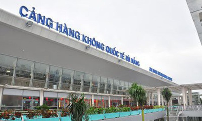 nhat vong tay tai san bay da nang nam hanh khach bi tom o tan son nhat