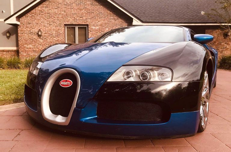 sieu xe nhai bugatti veyron gia 125000 usd