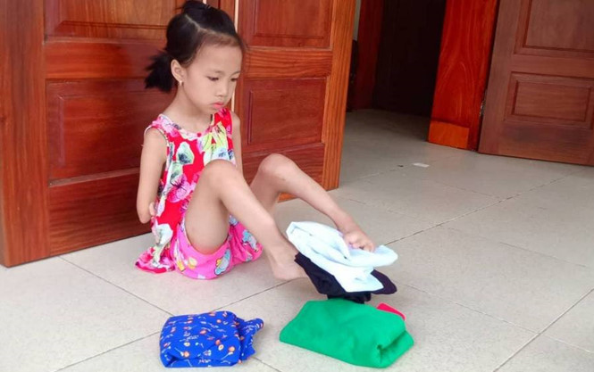 be linh khong tay hoc xuat sac viet chu cuc dep voi uoc mo lam co giao