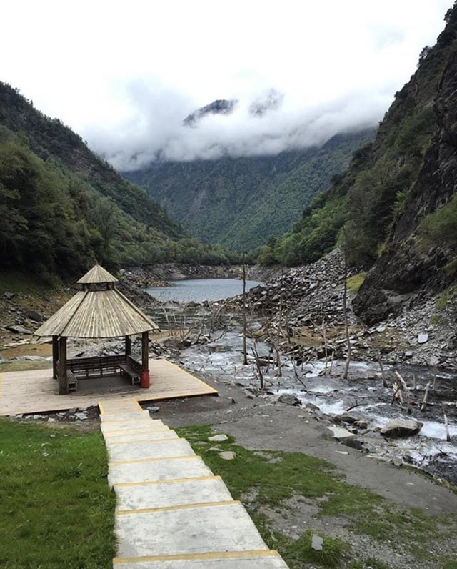 8 noi ngap trong nuoc chua dung nhung dieu bi an chua tung duoc tiet lo