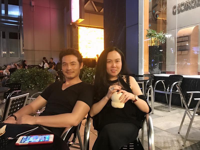 chan dung nguoi phu nu quach ngoc ngoan cong khai goi la vo