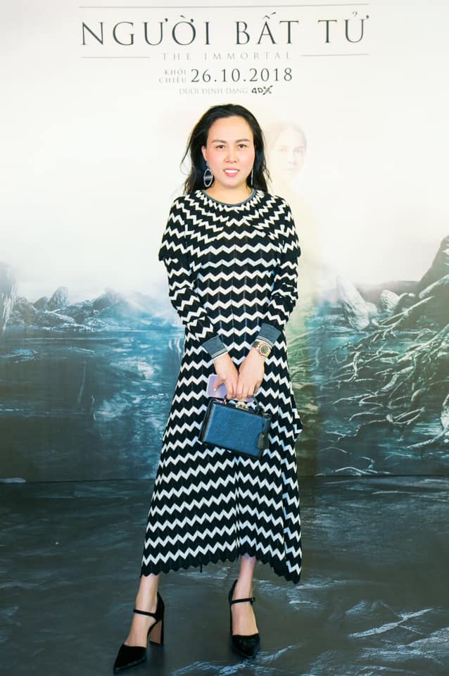 chan dung nguoi phu nu quach ngoc ngoan cong khai goi la vo