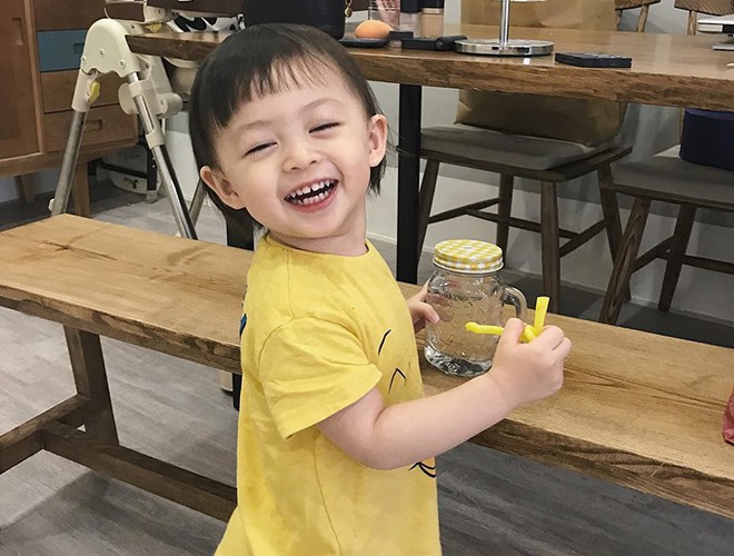 anh be sa va nhung nhoc ty noi dinh noi dam tren mang xa hoi