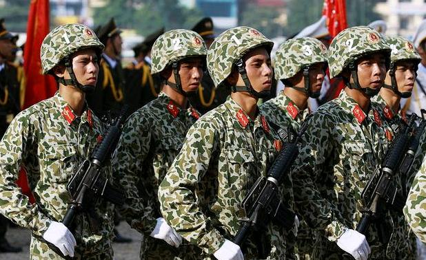 mang xa hoi trung quoc ban ve chiec mu coi viet nam