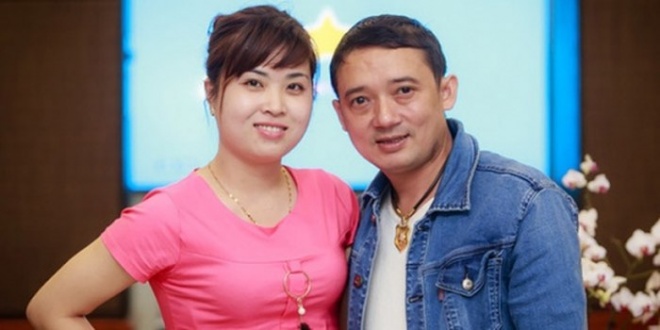 danh hai chien thang kien quyet tu choi khi bi fan nu ru len giuong