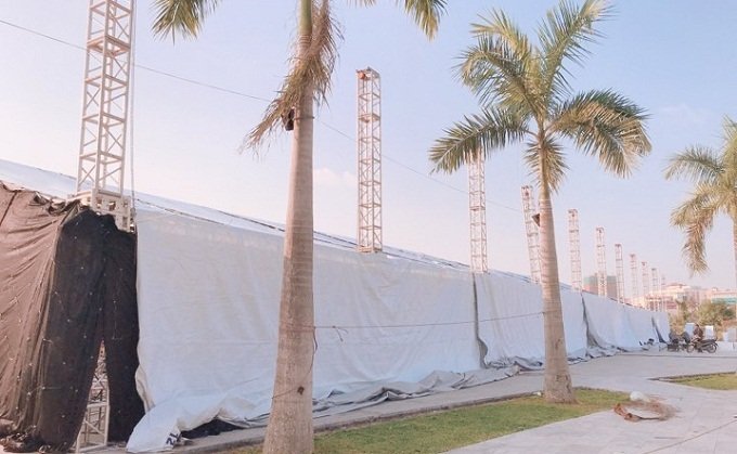 cap doi thai nguyen chi 4 ty trang tri tiec cuoi gay sot