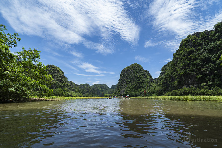 tam coc dep ngo ngang trong mat du khach nuoc ngoai